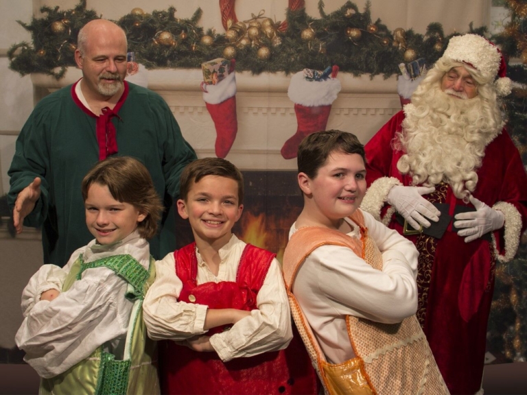 ‘Twas the Night Before Christmas’ spreads holiday cheer at MCCC