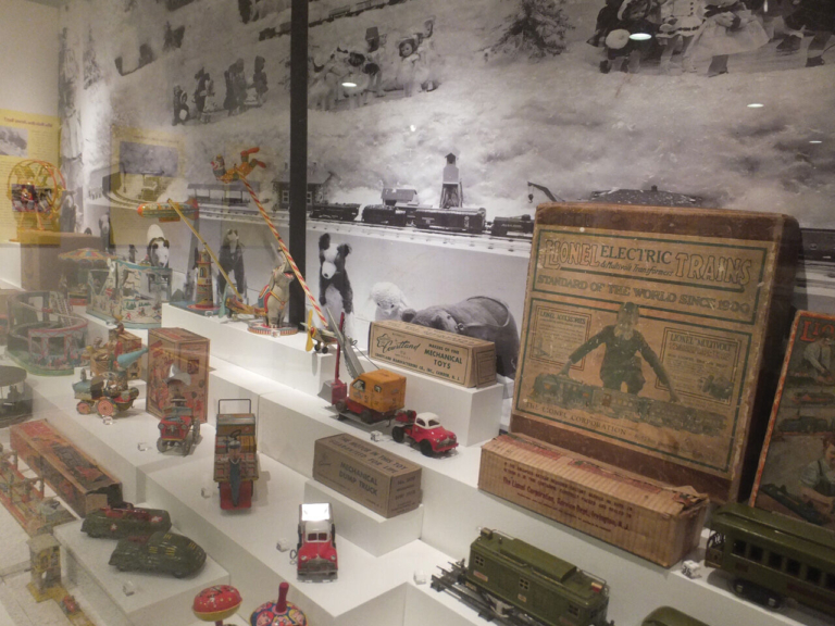 At the State Museum: Visions of Trenton-made Christmas toys