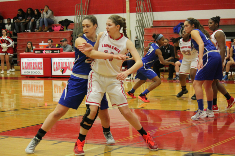 Cardinals hoopster Zoll back after injury