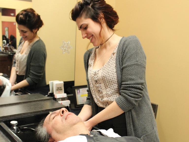 18/8 Fine Men’s Salon offers ‘Man at his best’