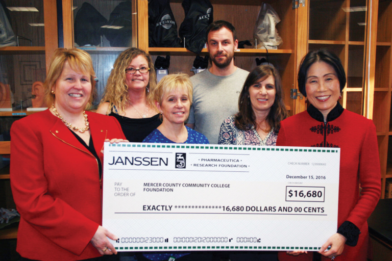 Janssen Pharma supports MCCC’s Trenton campus