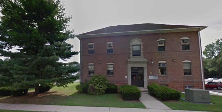 Hamilton school board passes charter school policy to close loophole