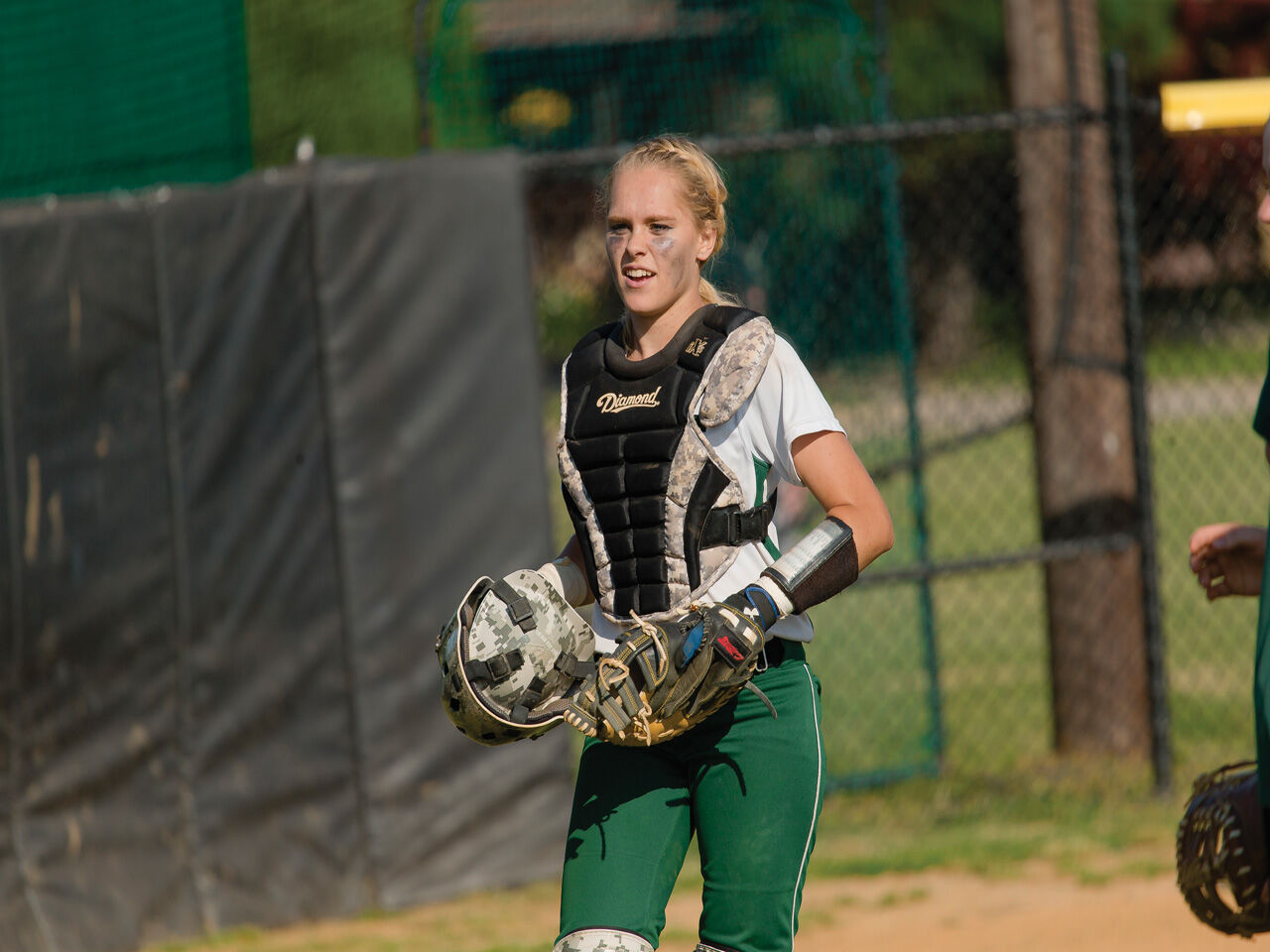 2017 04 HP Steinert Softball (3)