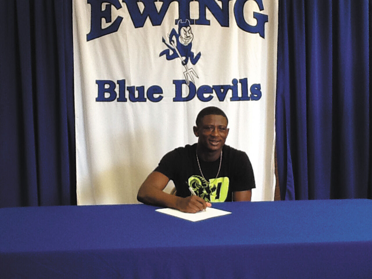 2017 05 EO Doggett intent