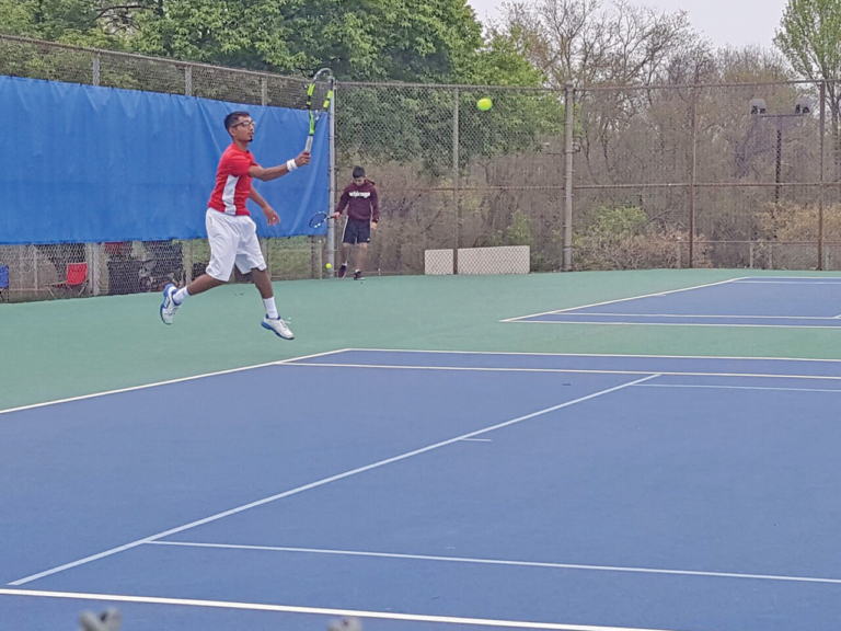 Lawrence High boys’ tennis looks to make state, county tourney runs