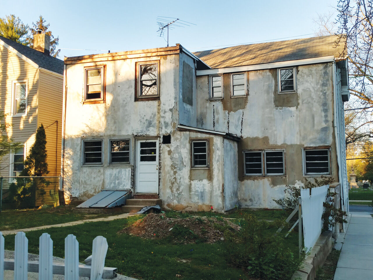 rear view Robeson House