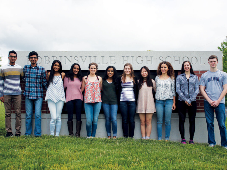 Robbinsville High School Class of 2017 ready to graduate