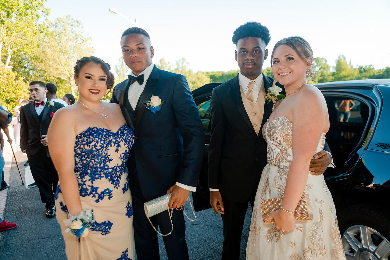 Photos: Ewing High students shine at prom