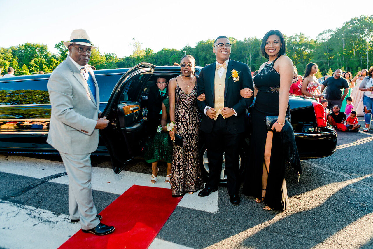 Photos: Ewing High students shine at prom