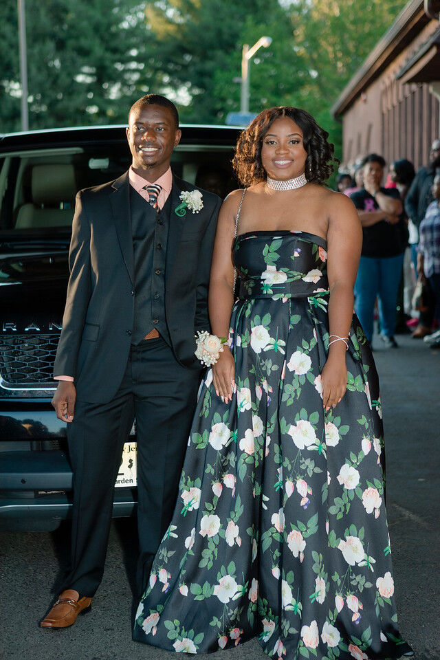 Photos: Ewing High students shine at prom