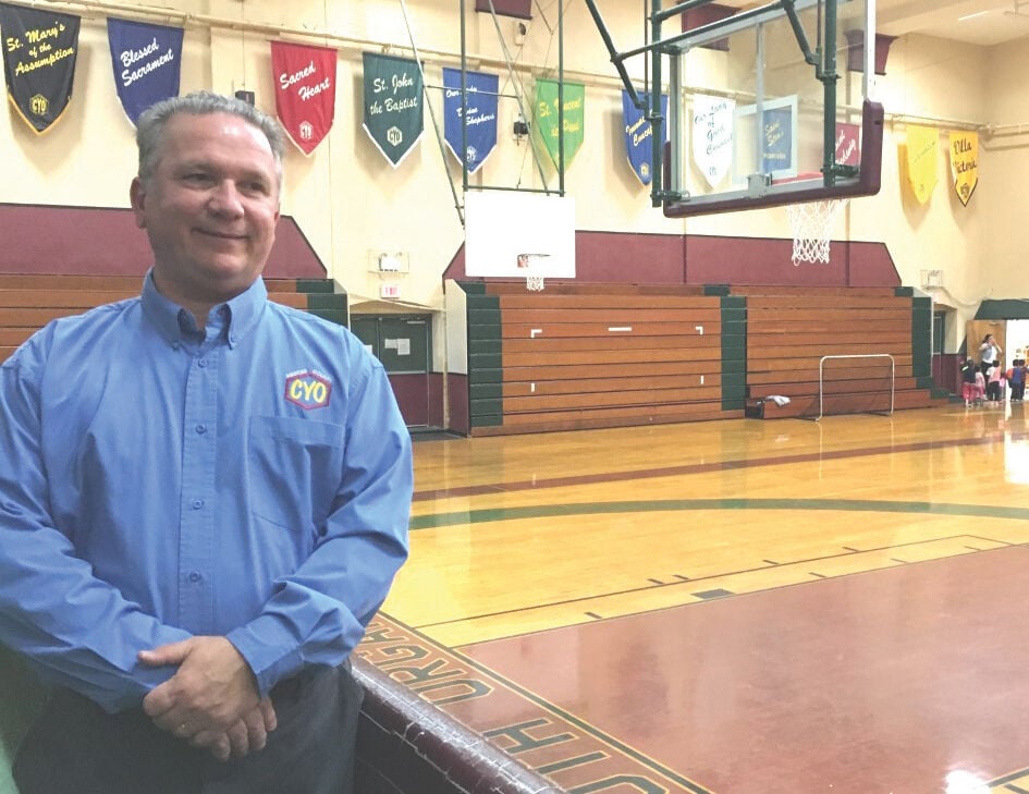 USE — Tom Mladenentz B (2)