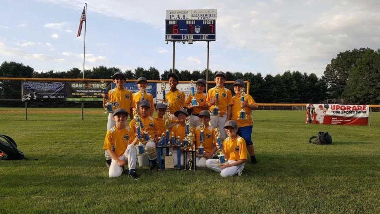 Sunnybrae 9U All Star Team celebrates an undefeated summer