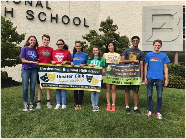 Inbox: Theater troupe’s food drive set for Halloween