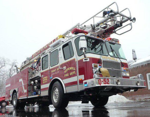 57956_496056457110857_1066386228_n