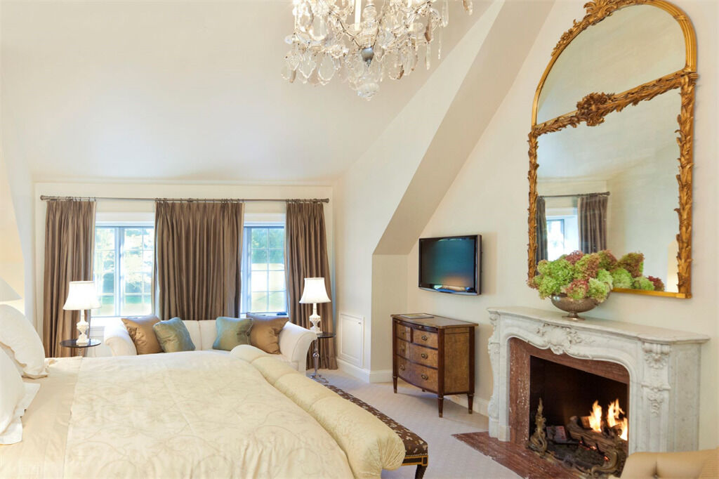 Featured home of the week: a $6.9 million modernized estate in Princeton