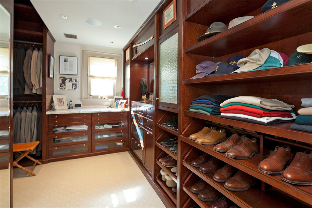 Featured home of the week: a $6.9 million modernized estate in Princeton