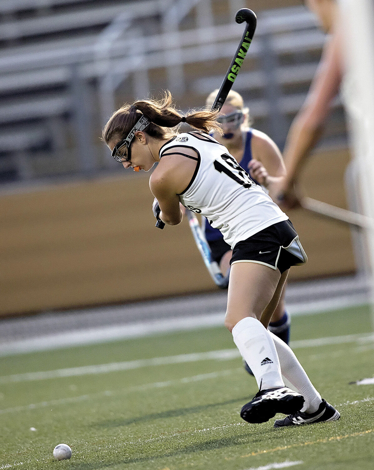 2017 11 HE Fithen 2 1004-100M