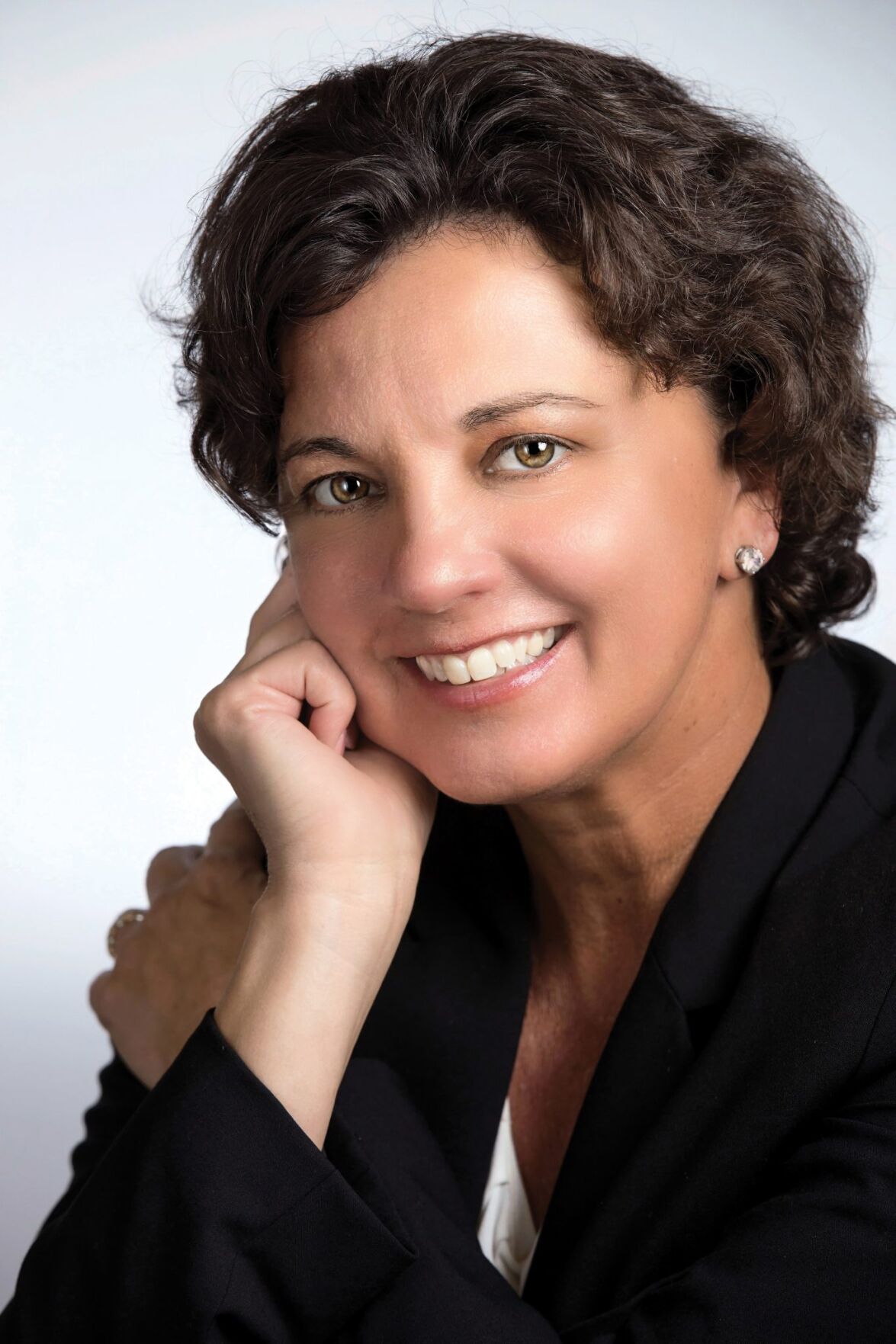 2017 11 HE Sarah Tracy