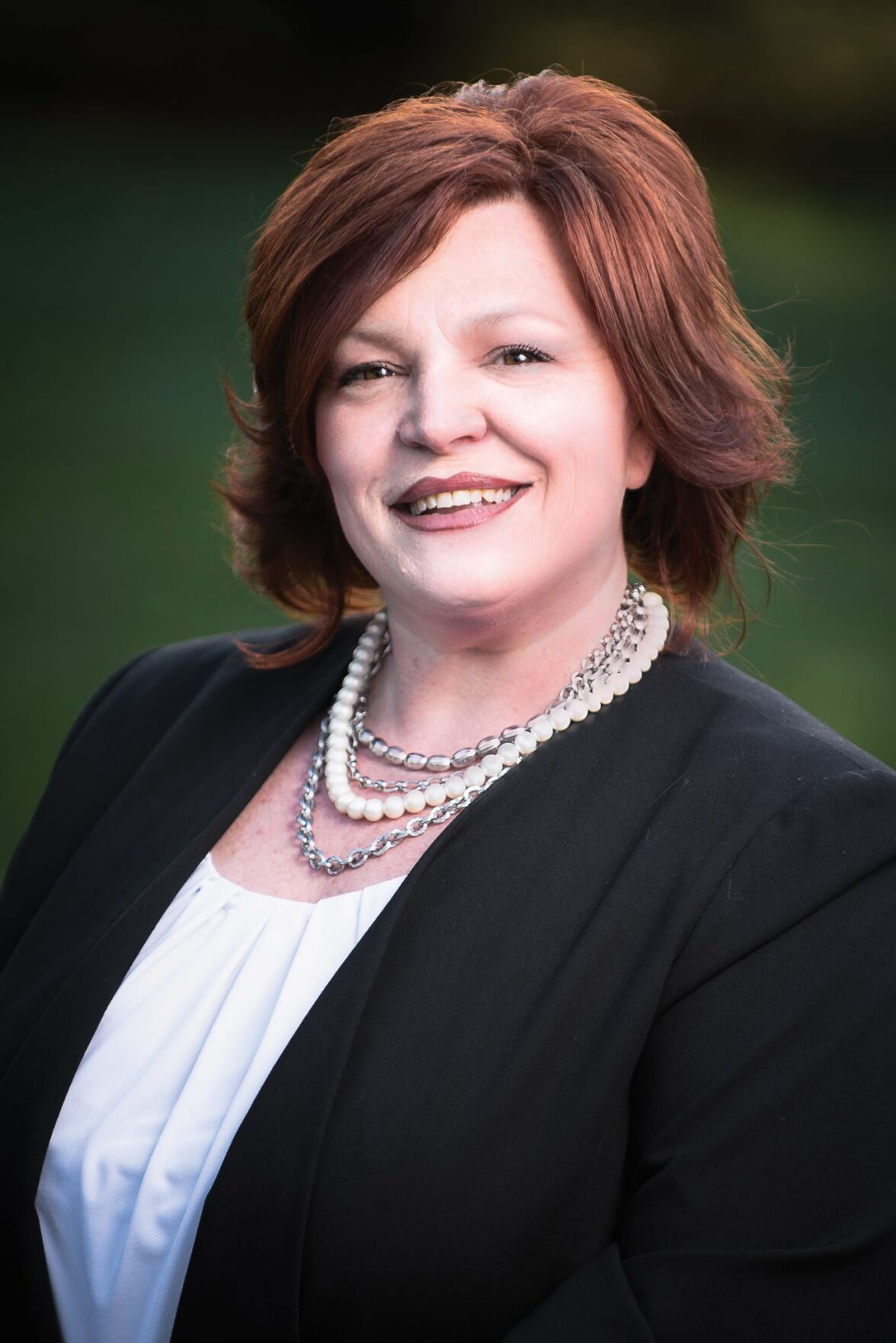 Dina Headshot Edited