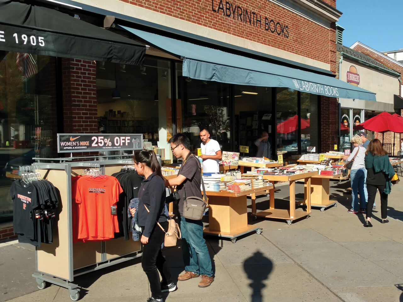 U Store and Labyrinth sidewalk