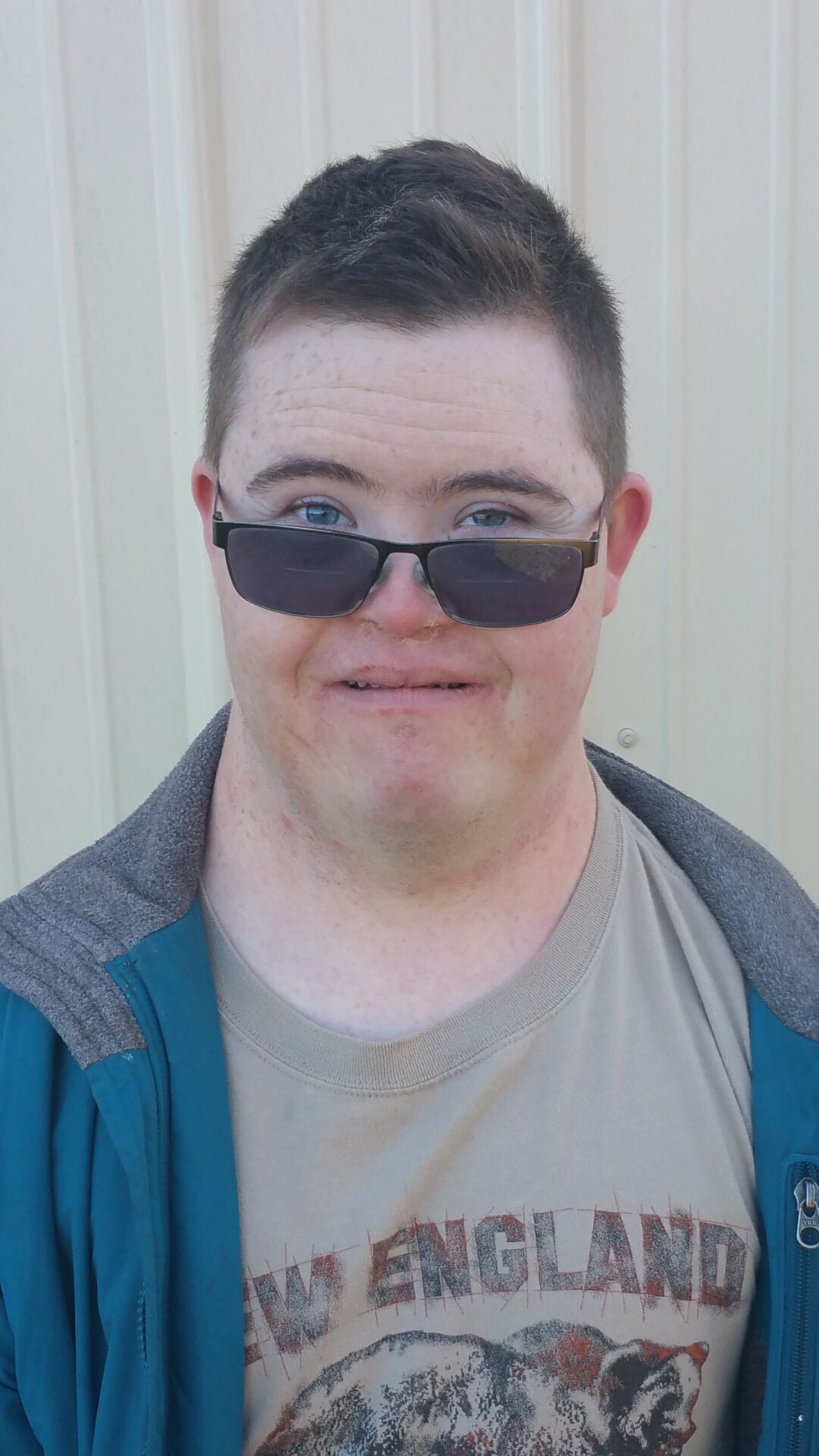 2017 12 HE Ari Schulman