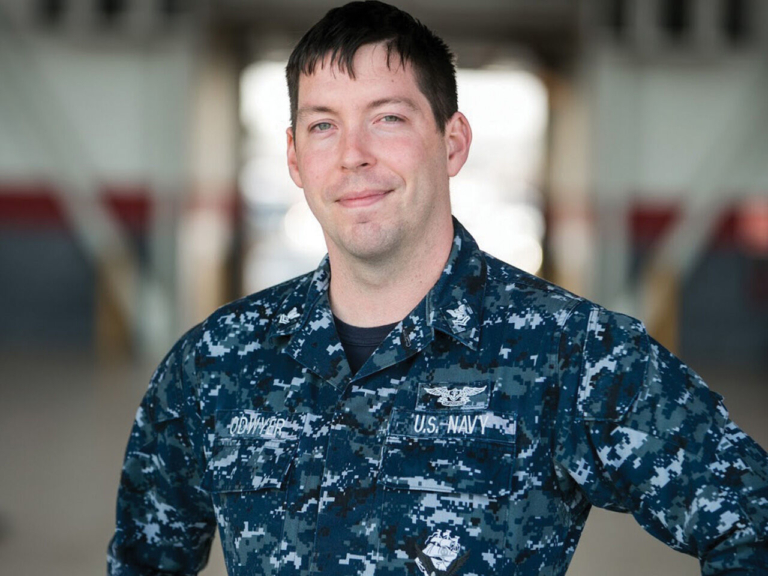 Local sailor’s nuclear mission: 2006 Steinert grad maintains vital Navy jets