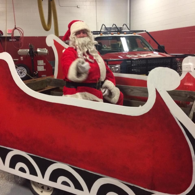 Firefighters to escort Santa through Plainsboro this week