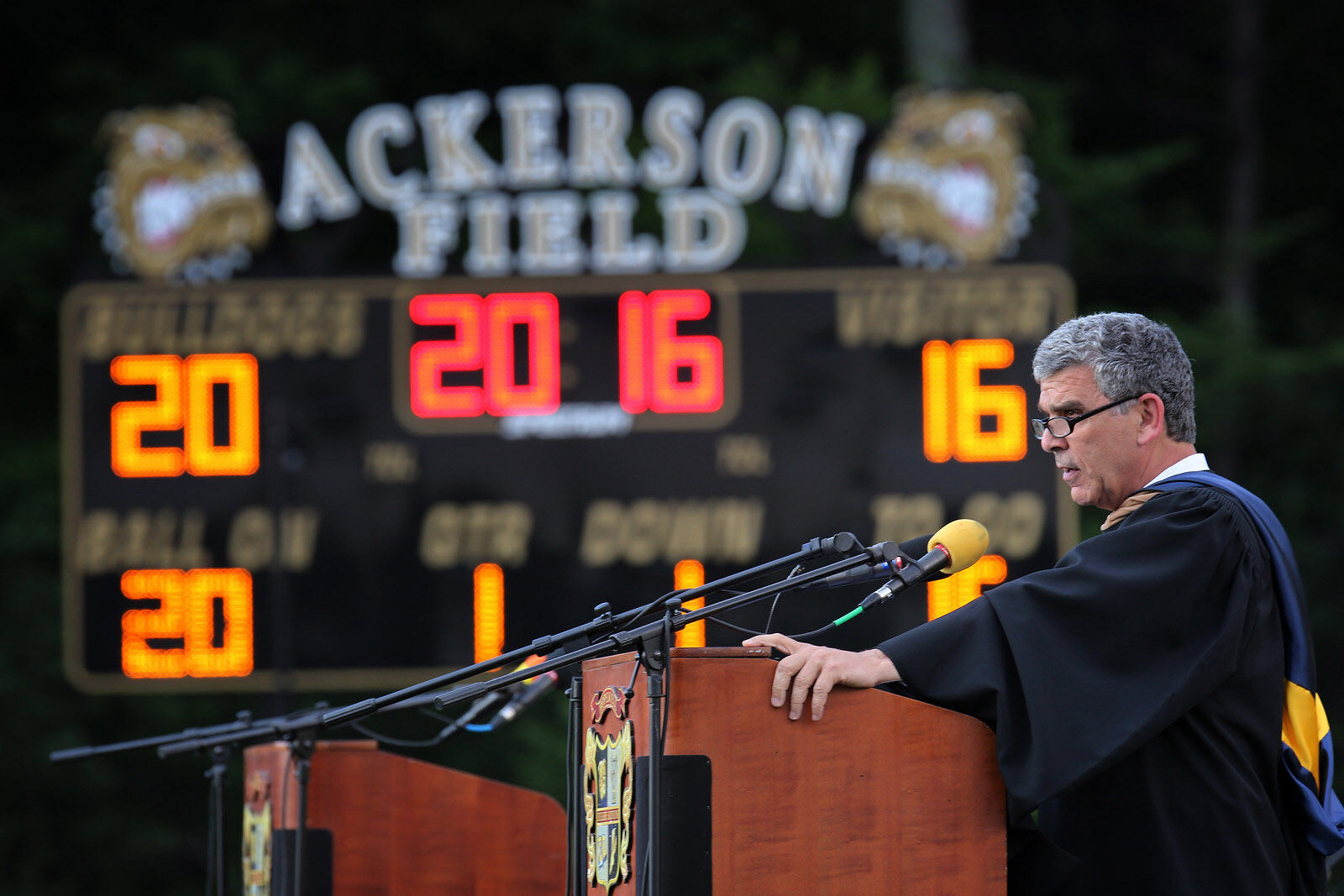 2018 01 HE WEB Ackerson 16 0621 HV Grad