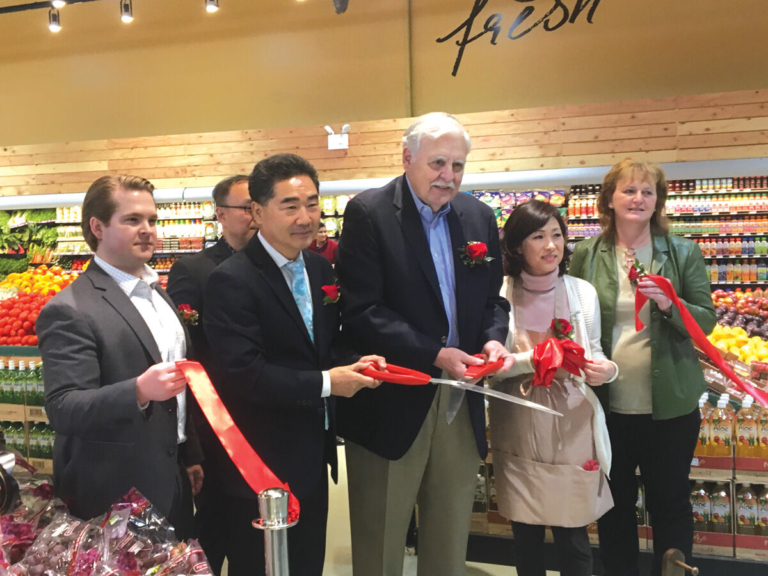 SuperFresh opens in Plainsboro Plaza Shopping Center