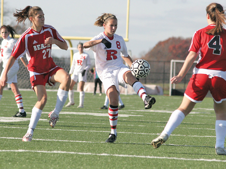 Robbinsville soccer star Laura Greb still finds home on the pitch