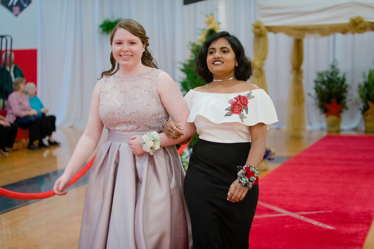 PHOTOS: Robbinsville High students celebrate senior prom
