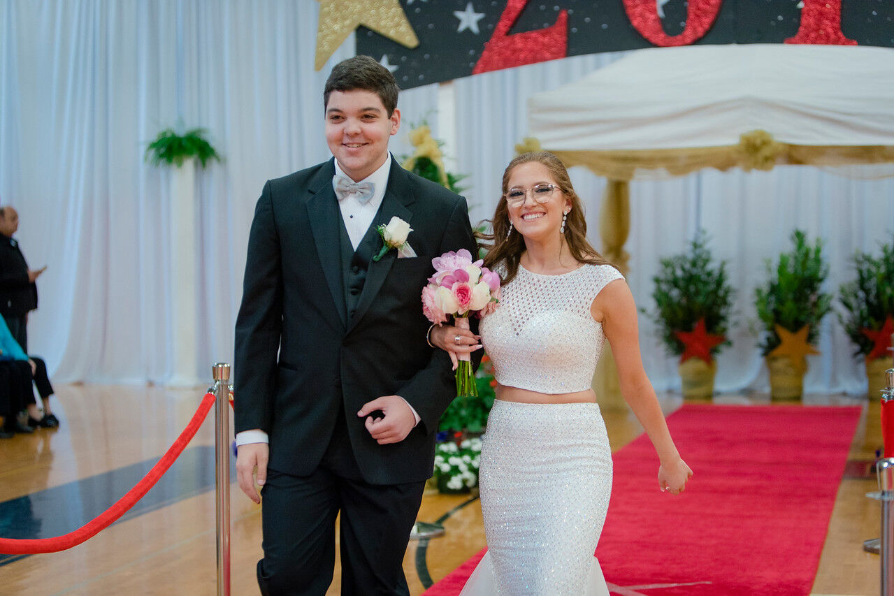 PHOTOS: Robbinsville High students celebrate senior prom