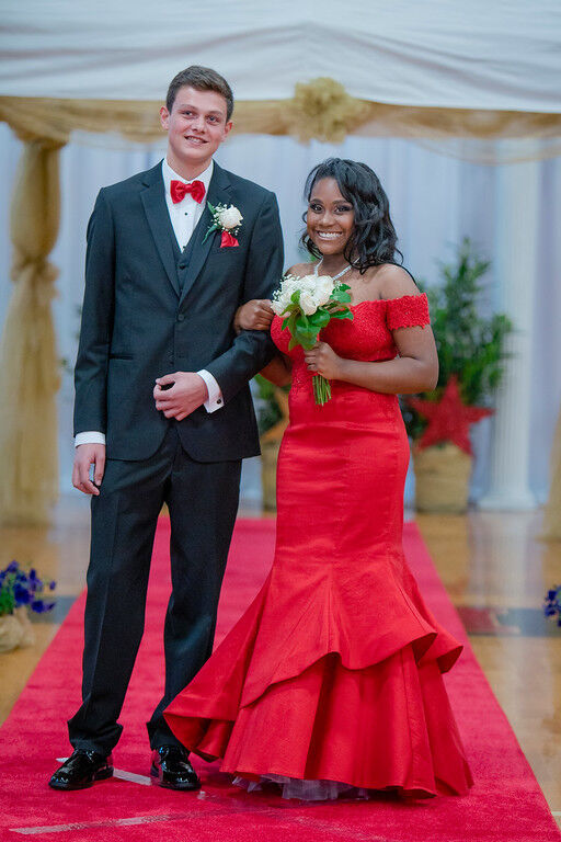 PHOTOS: Robbinsville High students celebrate senior prom