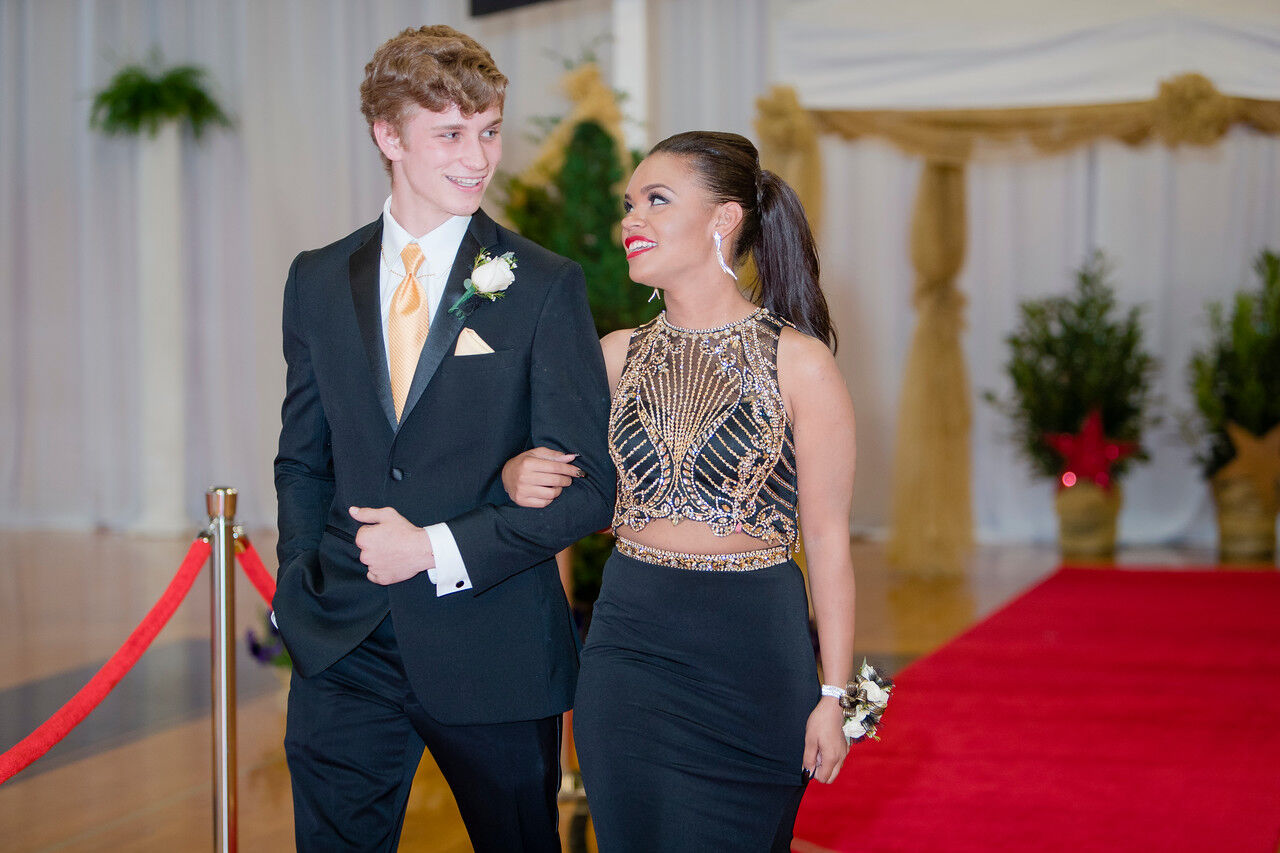 PHOTOS: Robbinsville High students celebrate senior prom