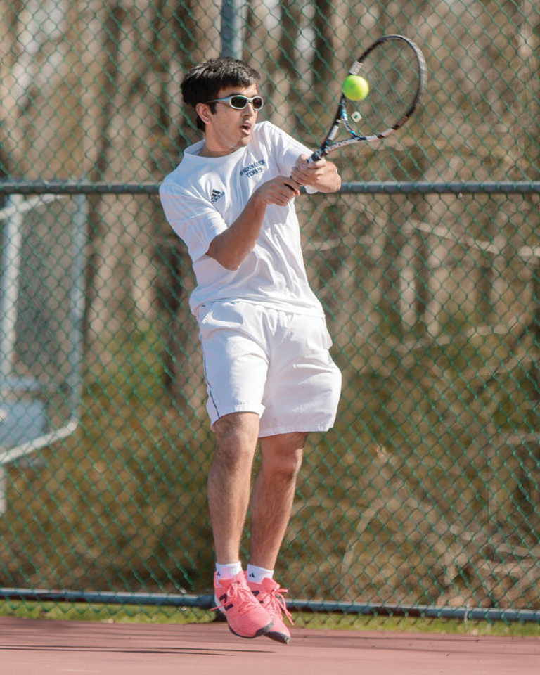 Player’s return to doubles helps bolster High School North boys’ tennis team