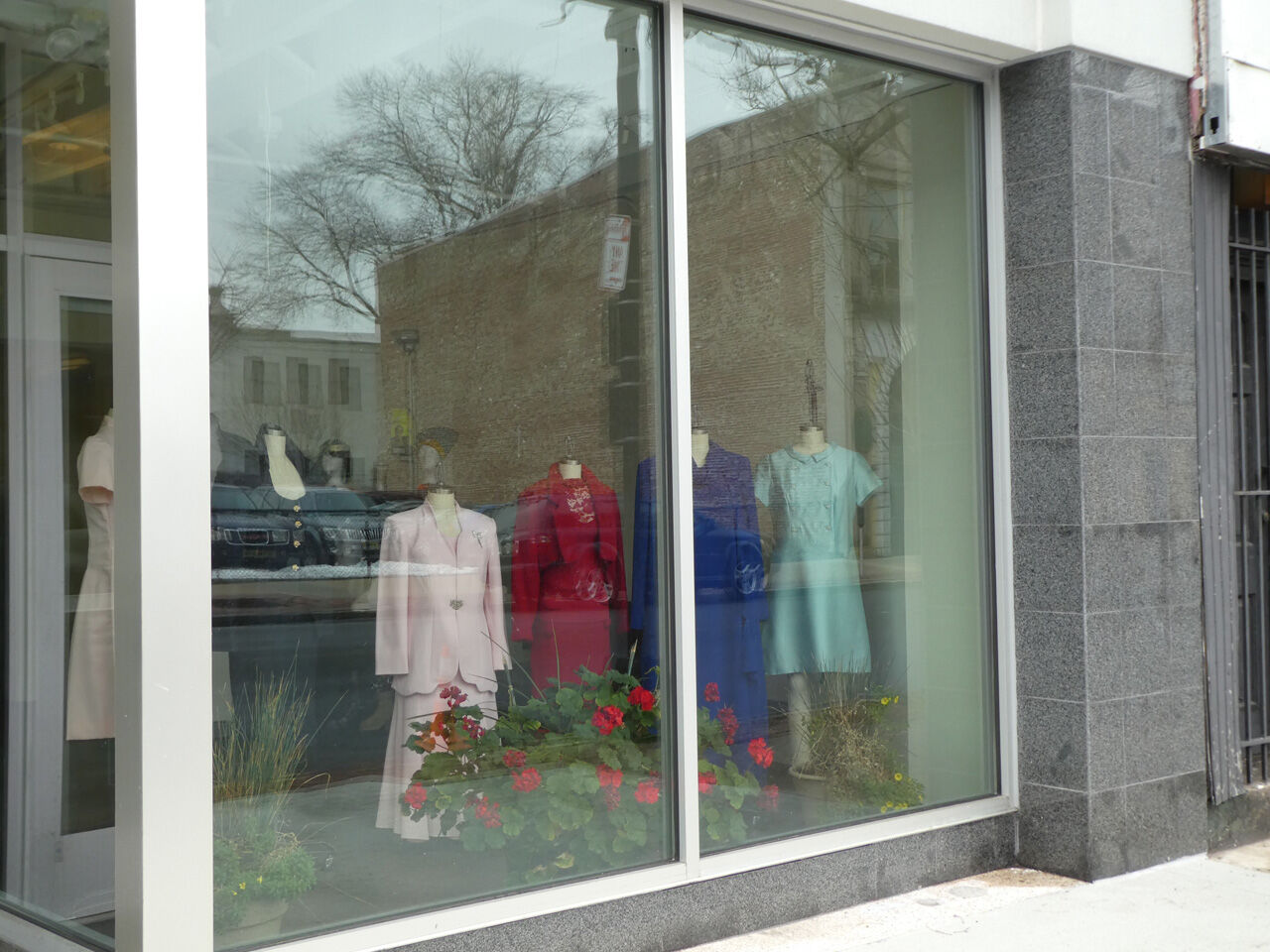 MCCC’s Fashion Program Window Dresses on North Broad Street