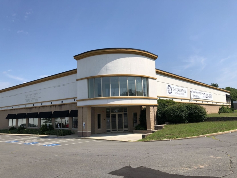 As Acme closes, more stores may leave Lawrence Shopping Center