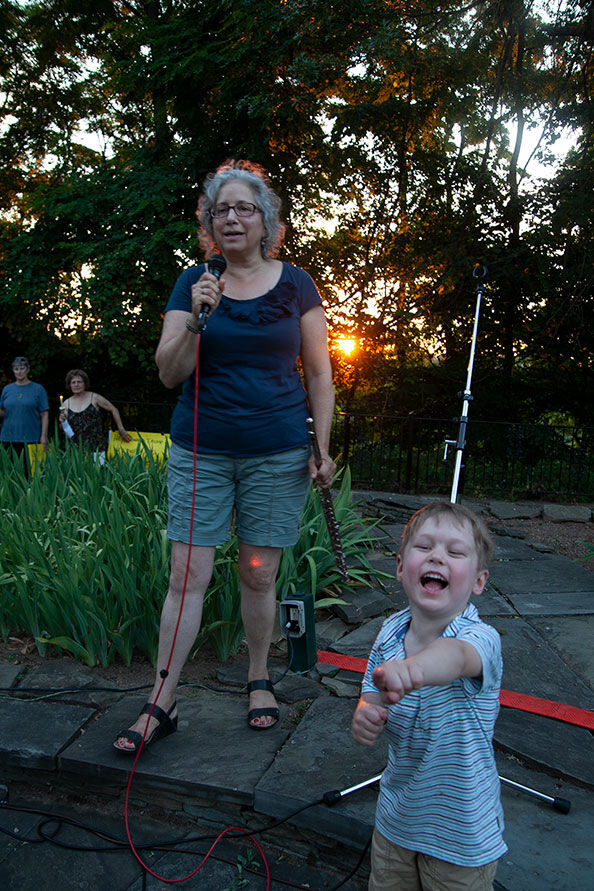 PHOTOS: Bordentown residents rally to ‘keep families together’