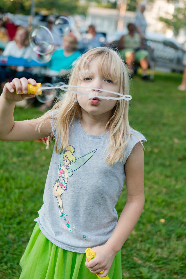 PHOTOS: Lawrence residents celebrate summer in Weeden Park