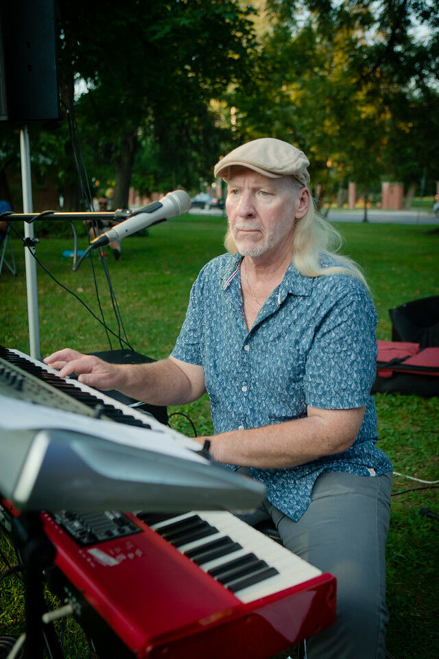 PHOTOS: Lawrence residents celebrate summer in Weeden Park