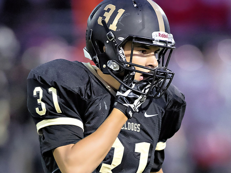Steven Doldy gets ready for senior season of Bulldogs football