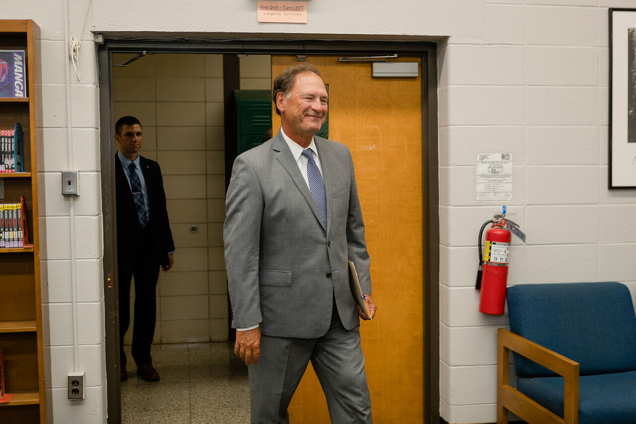 Steinert High dedicates library to alumnus Supreme Court Justice Samuel Alito