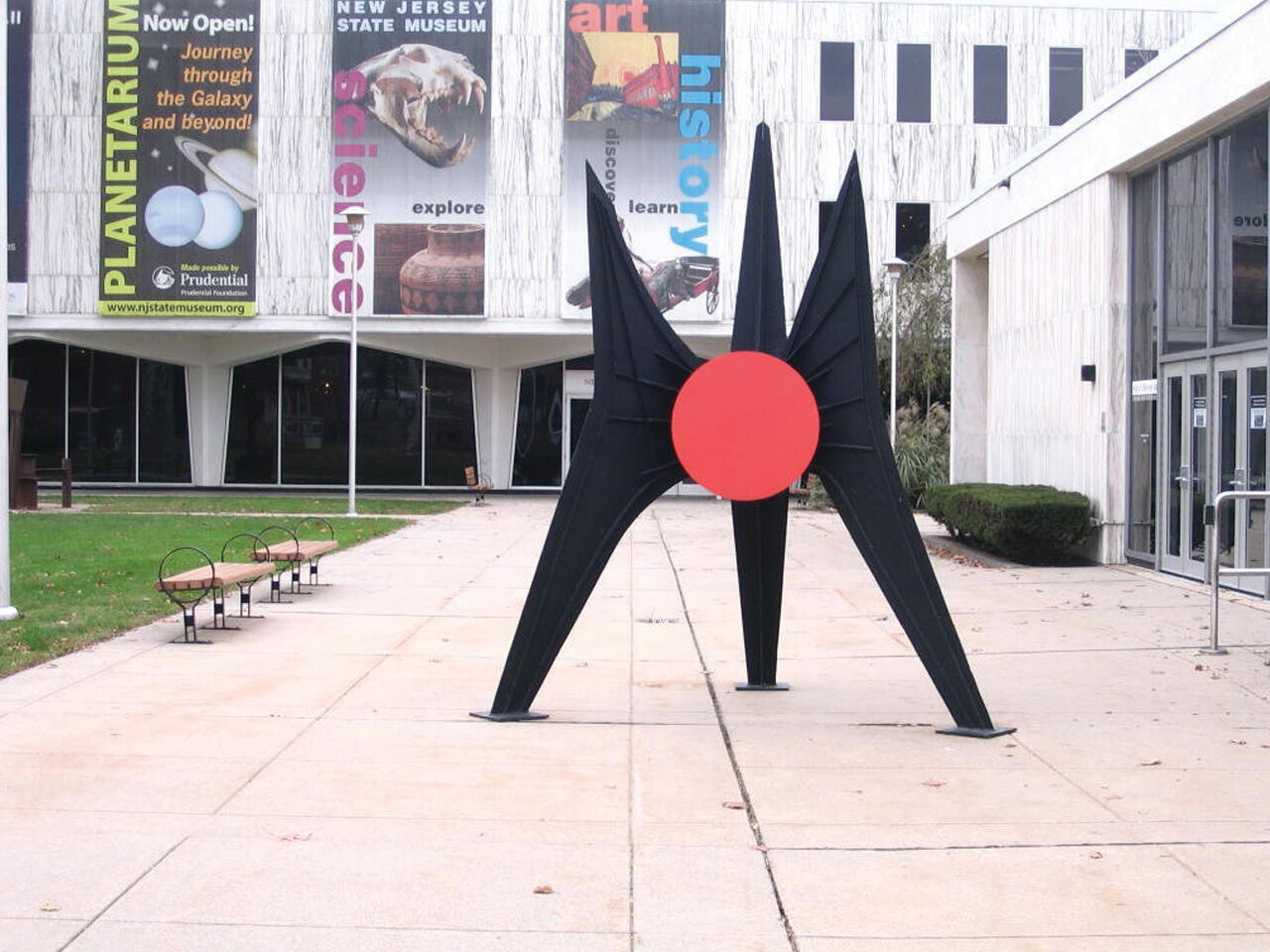 El Sol Rojo by Calder who Harrison knew in Paris
