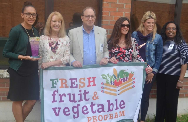 Hamilton, Trenton schools participate in Fresh Fruit and Vegetable Program