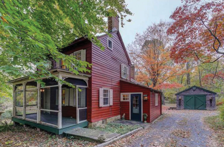 Clarke Cottage: cautionary tale or dedicated historic preservation