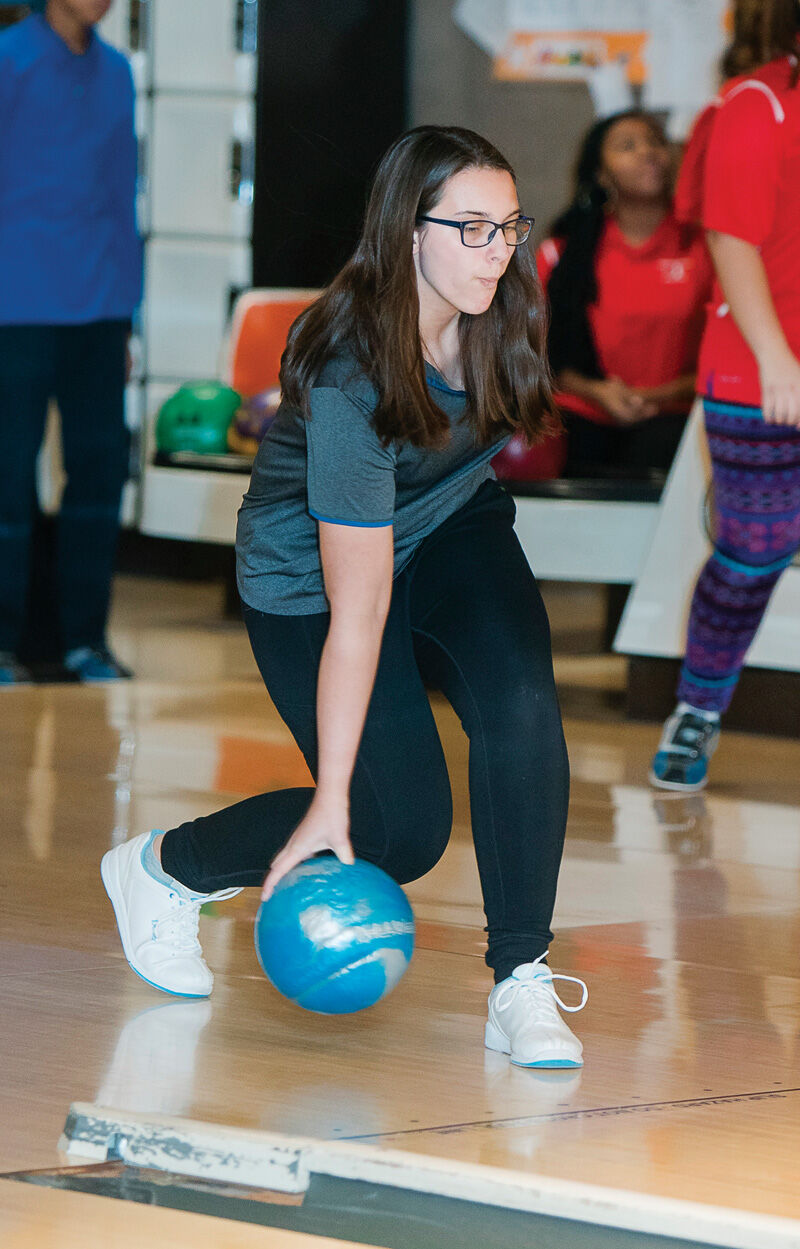 2019 02 EO OLivia Ross Ewing Bowling -0310