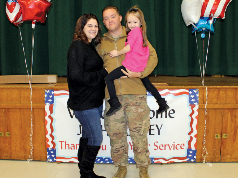 Hero Hamilton dad returns from deployment in Kuwait
