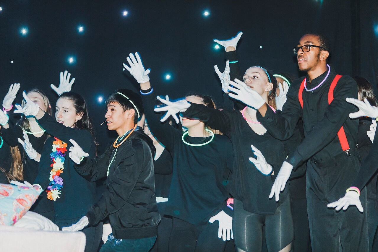 Mama Mia – LHS – 2019-22-X2