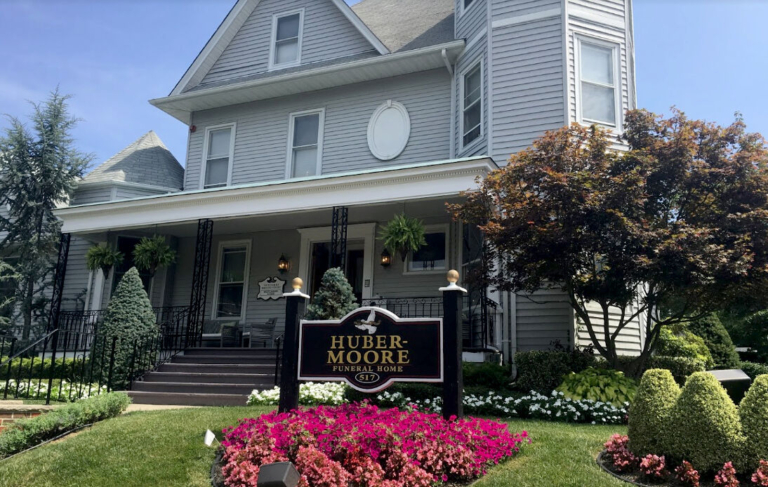 Huber-Moore Funeral Home collecting toys for ill children