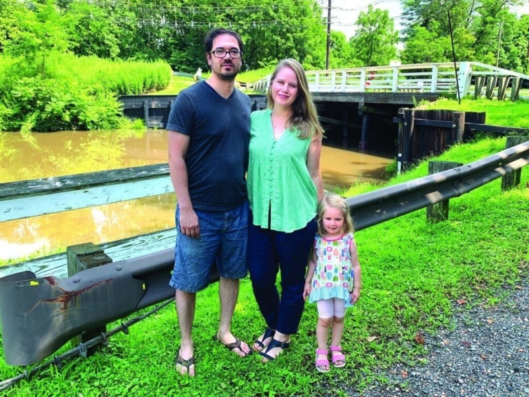 West Windsor man hailed as hero for rescuing motorist from sinking car